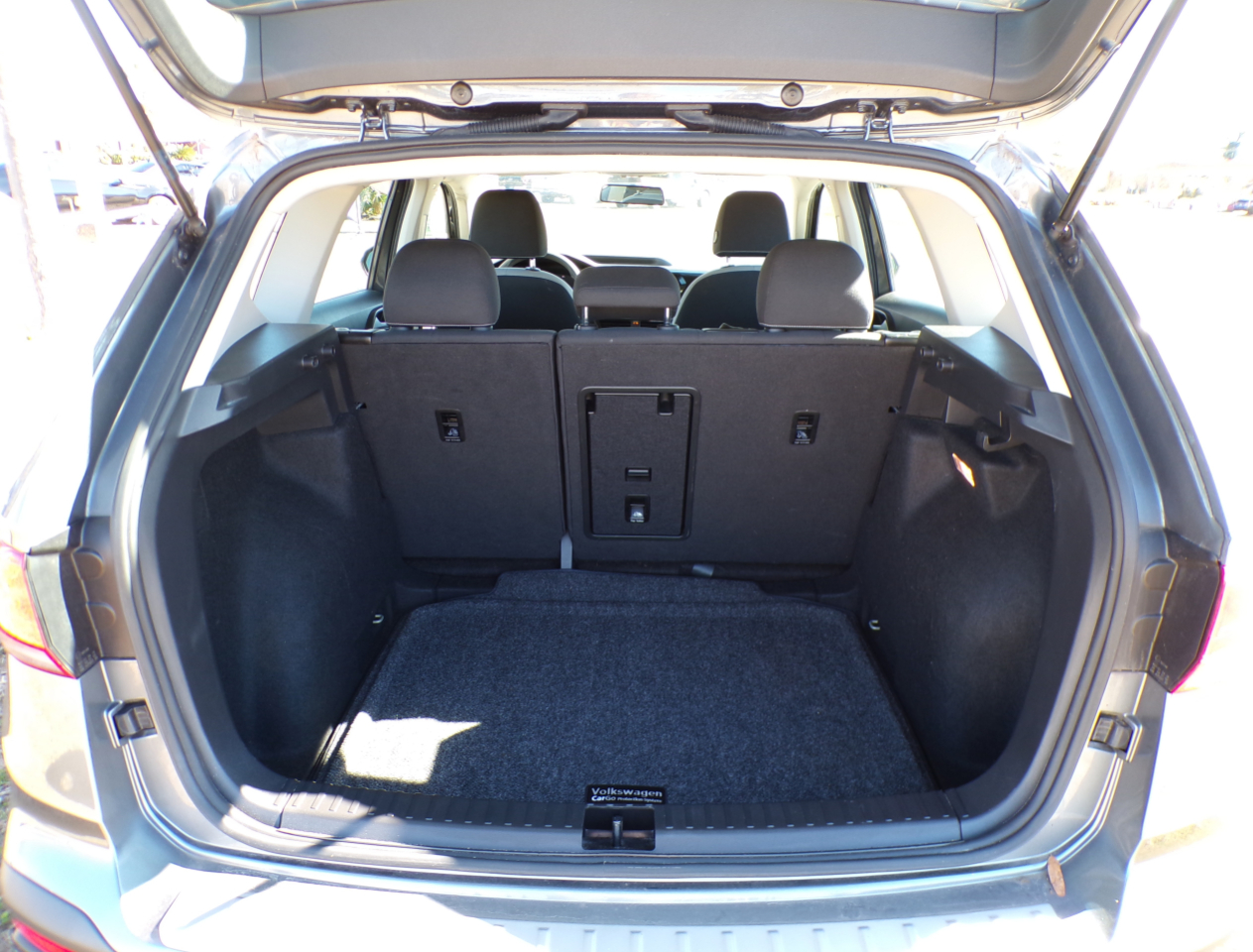 Volkswagen Taos S 2022