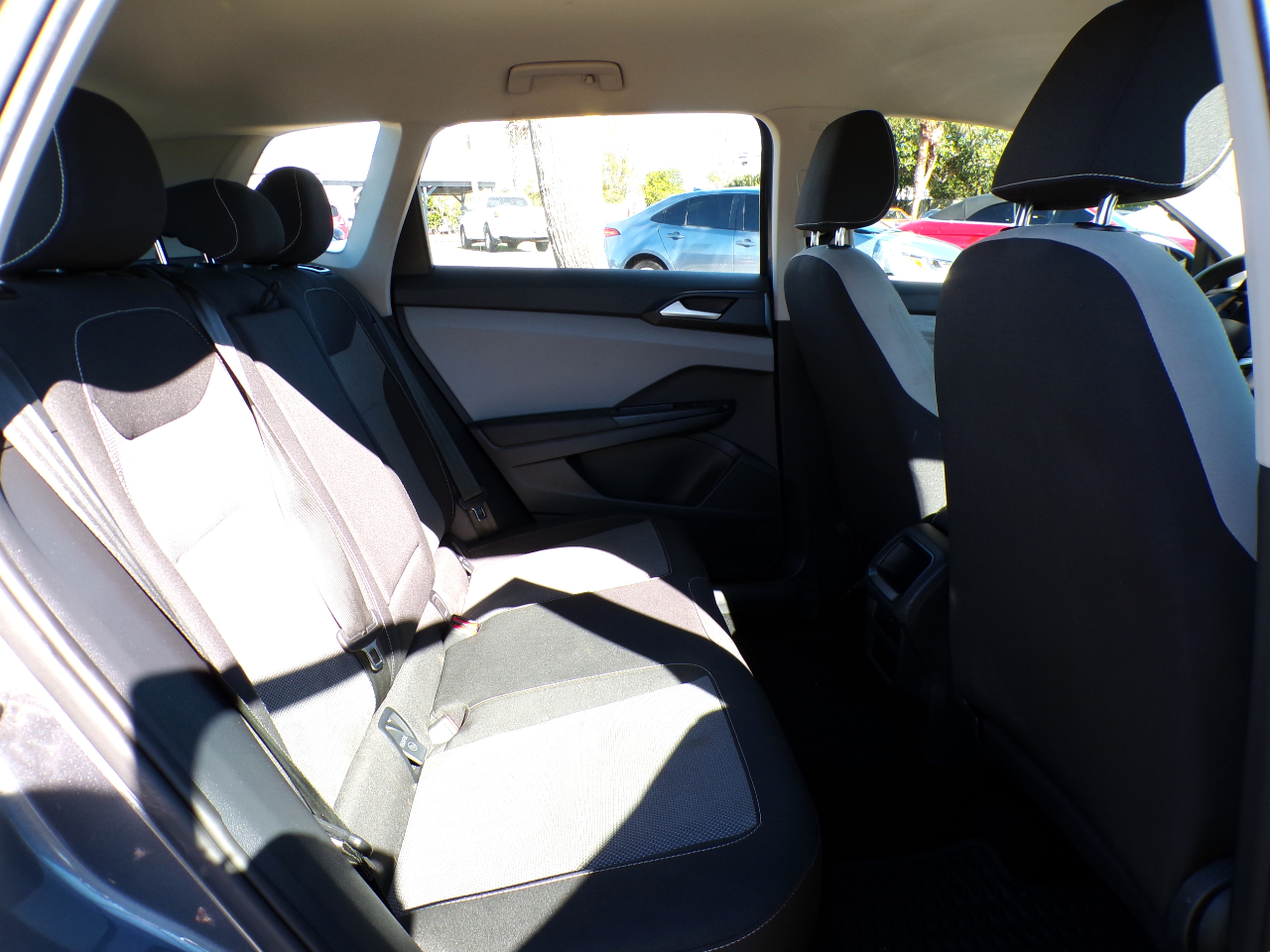 Volkswagen Taos S 2022