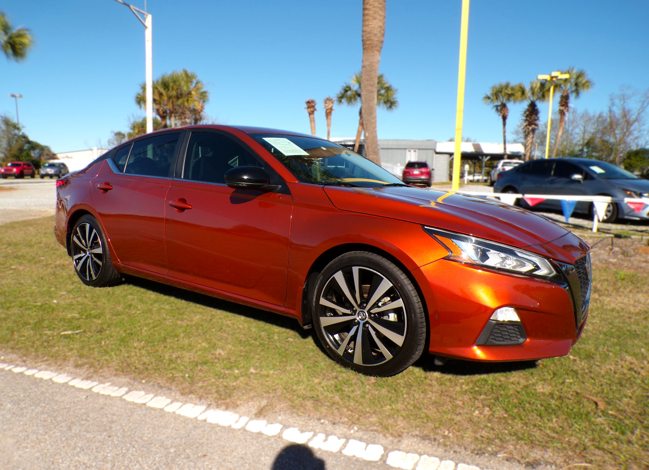 Nissan Altima  2021