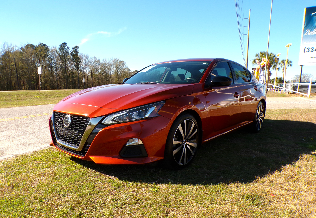 Nissan Altima  2021