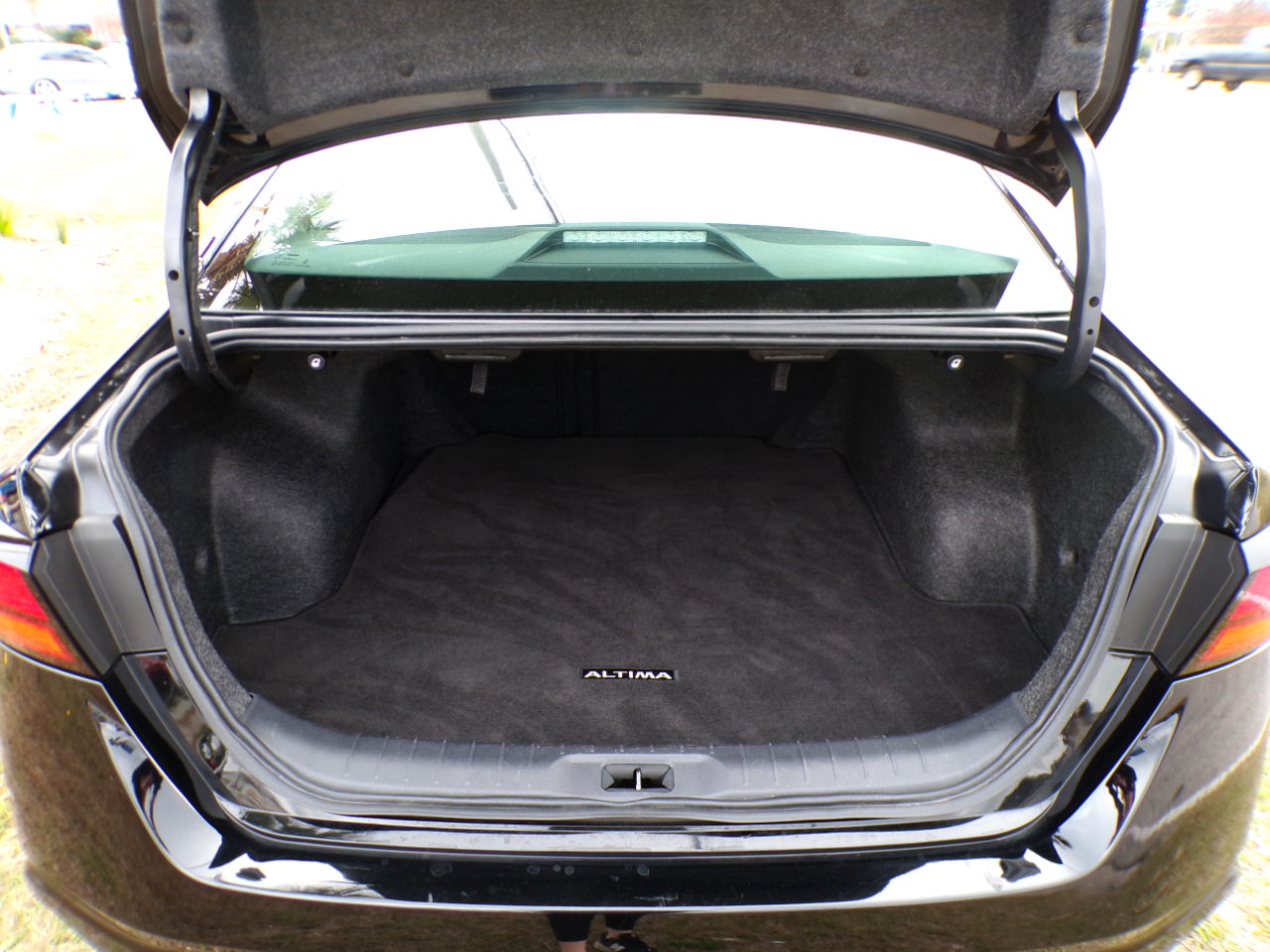 Nissan Altima 2.5 SV 2025