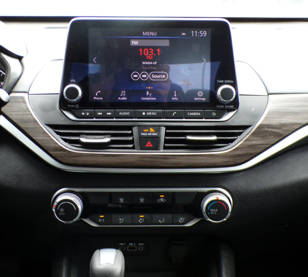 Nissan Altima 2.5 SV 2025