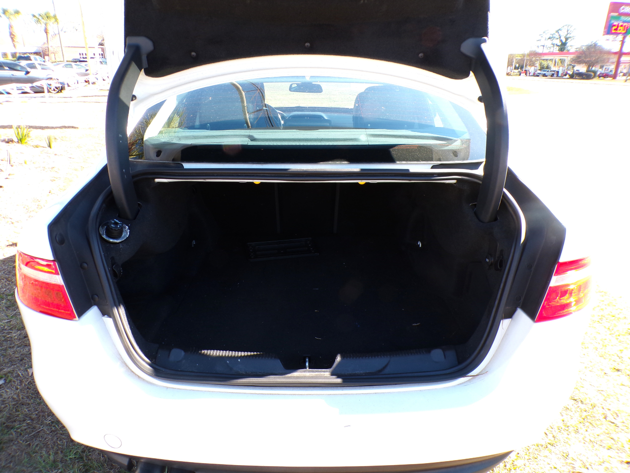 Jaguar XE 20d Premium 2018