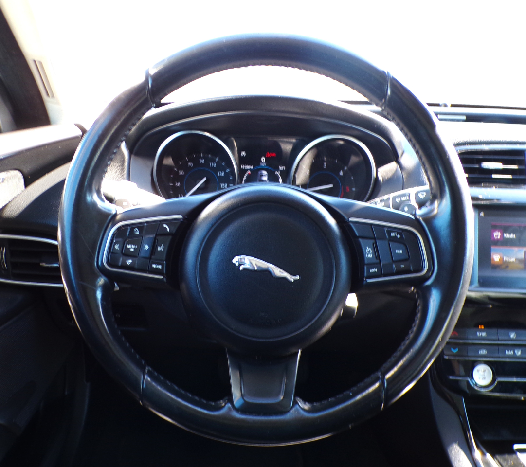 Jaguar XE 20d Premium 2018