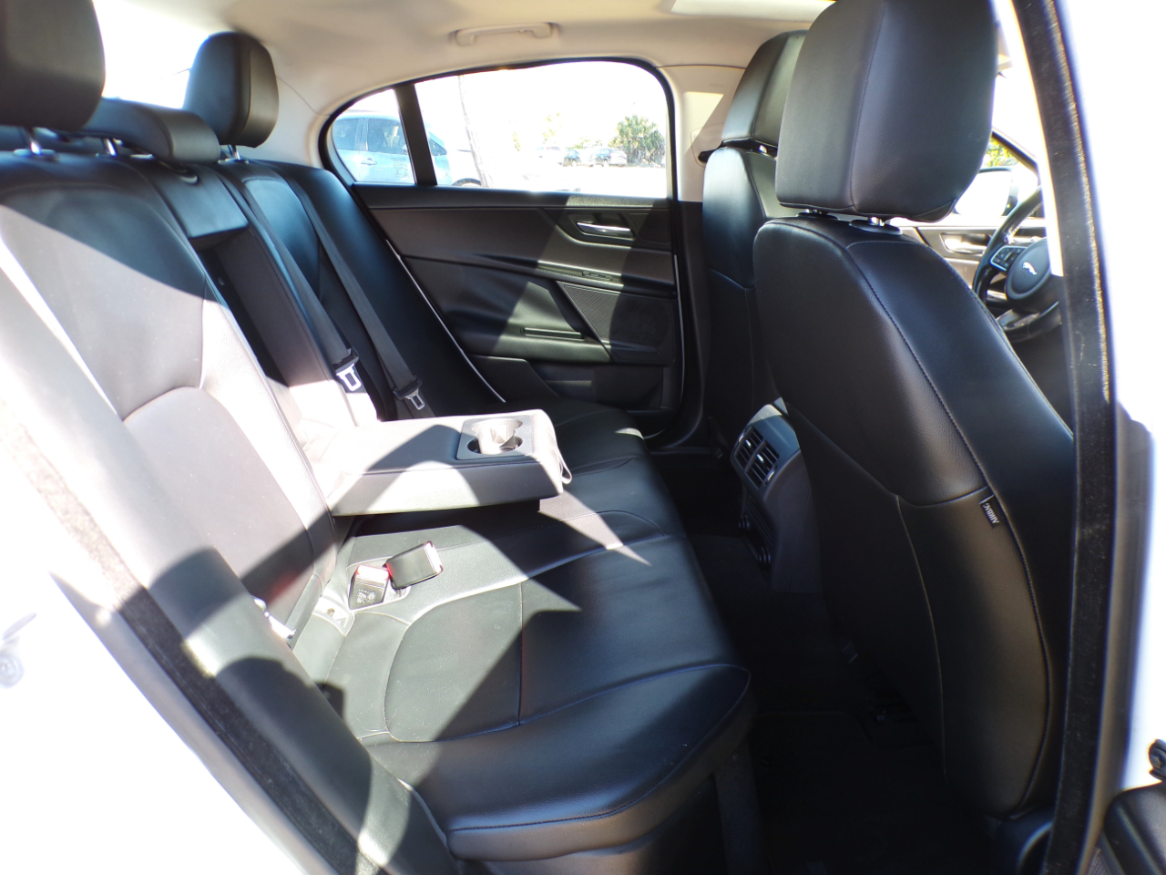 Jaguar XE 20d Premium 2018