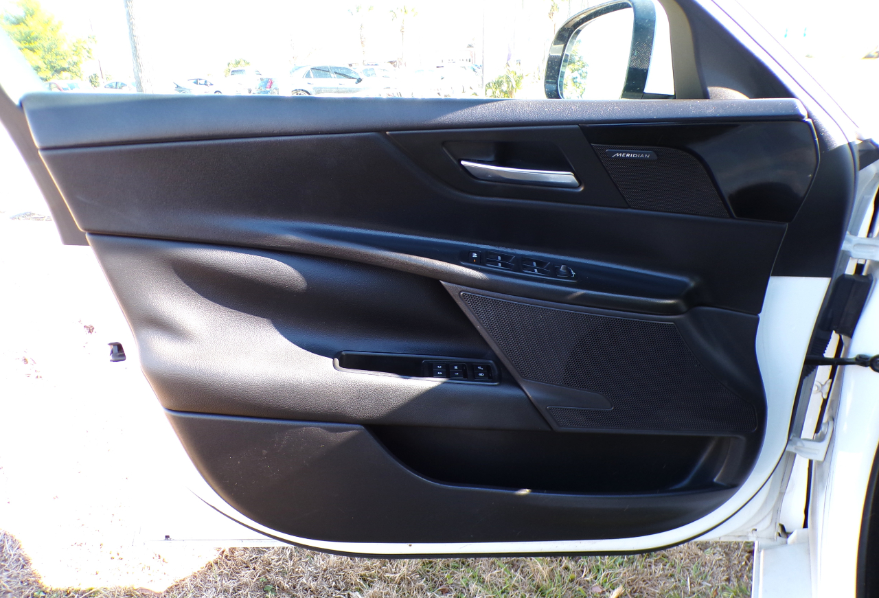 Jaguar XE 20d Premium 2018