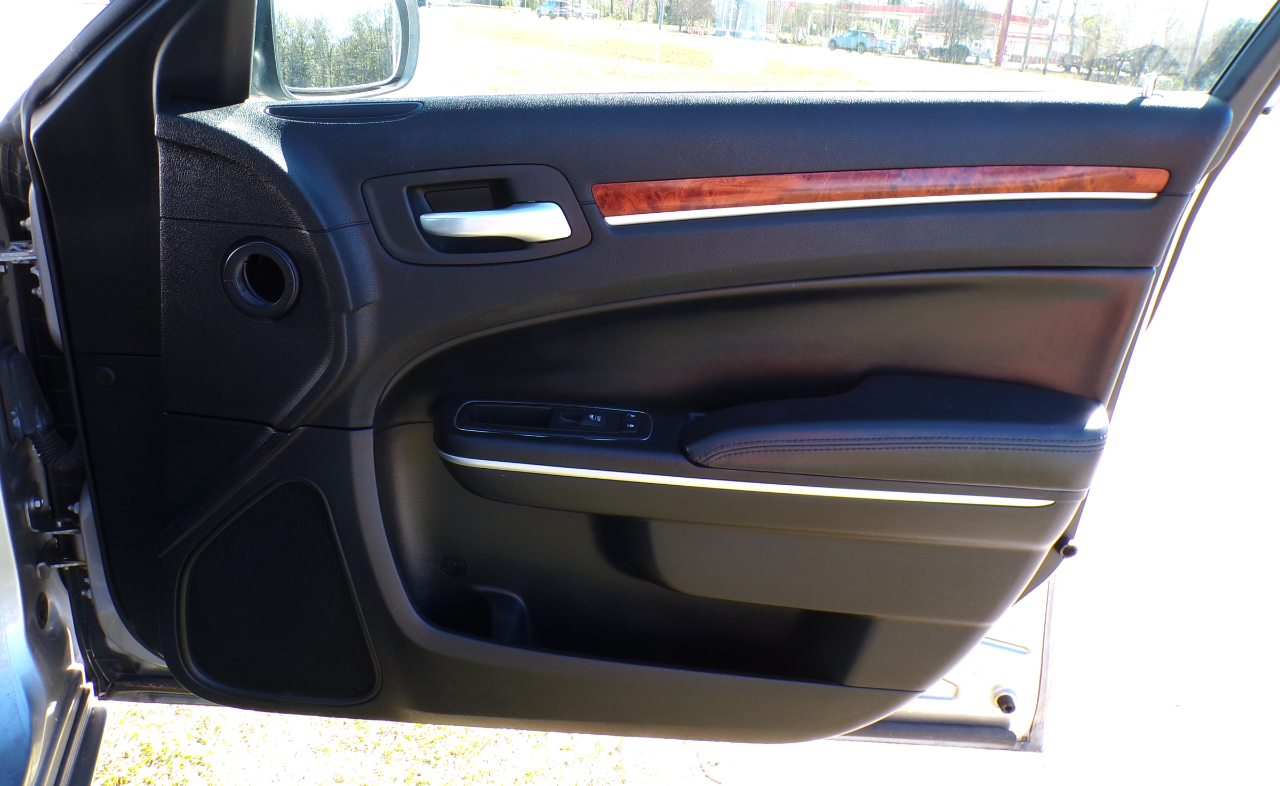 Chrysler 300 RWD 2014