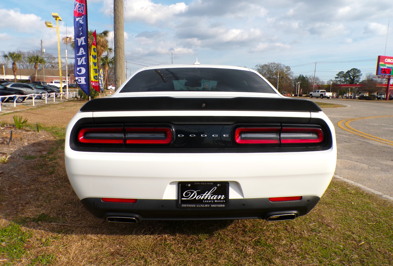 Dodge Challenger SXT 2018