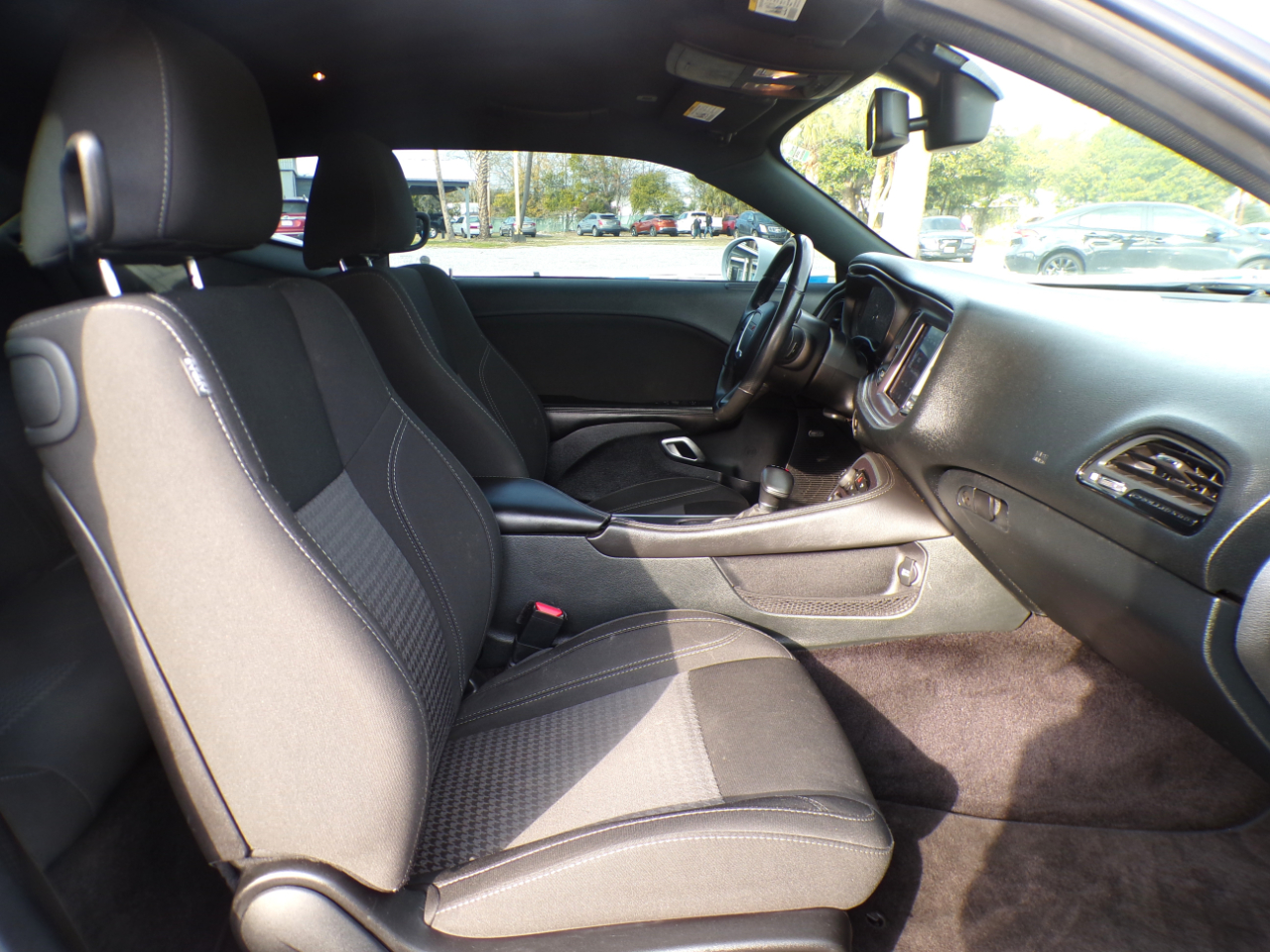 Dodge Challenger SXT 2018