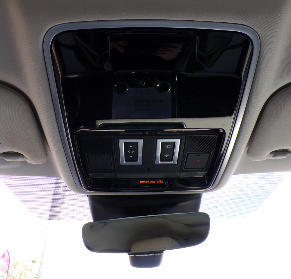 Land Rover Range Rover Velar S 2018