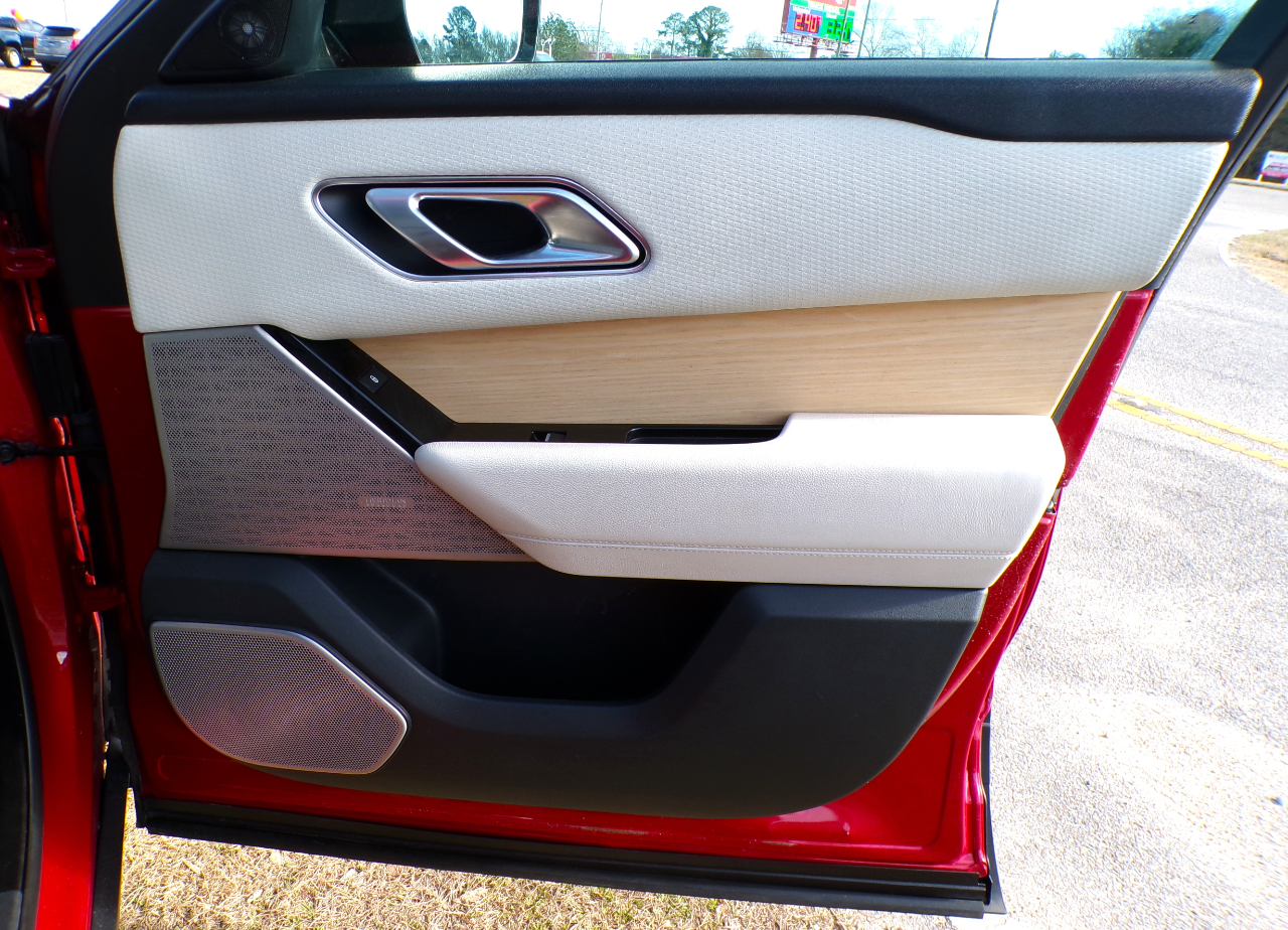 Land Rover Range Rover Velar S 2018