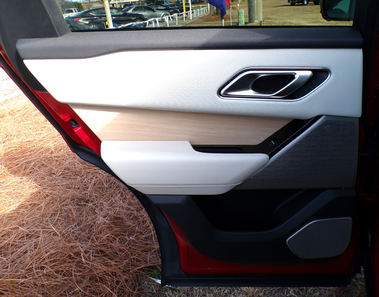 Land Rover Range Rover Velar S 2018