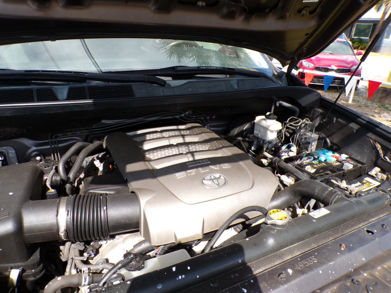 Toyota Tundra Tundra-Grade CrewMax 5.7L FFV 4WD 2012