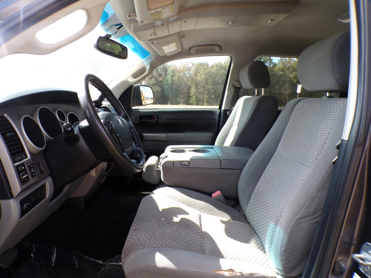 Toyota Tundra Tundra-Grade CrewMax 5.7L FFV 4WD 2012