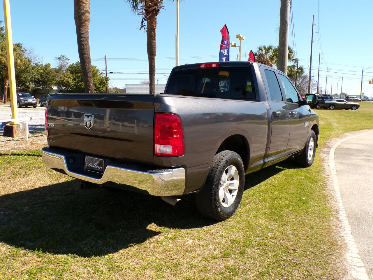 RAM 1500 SLT 2016