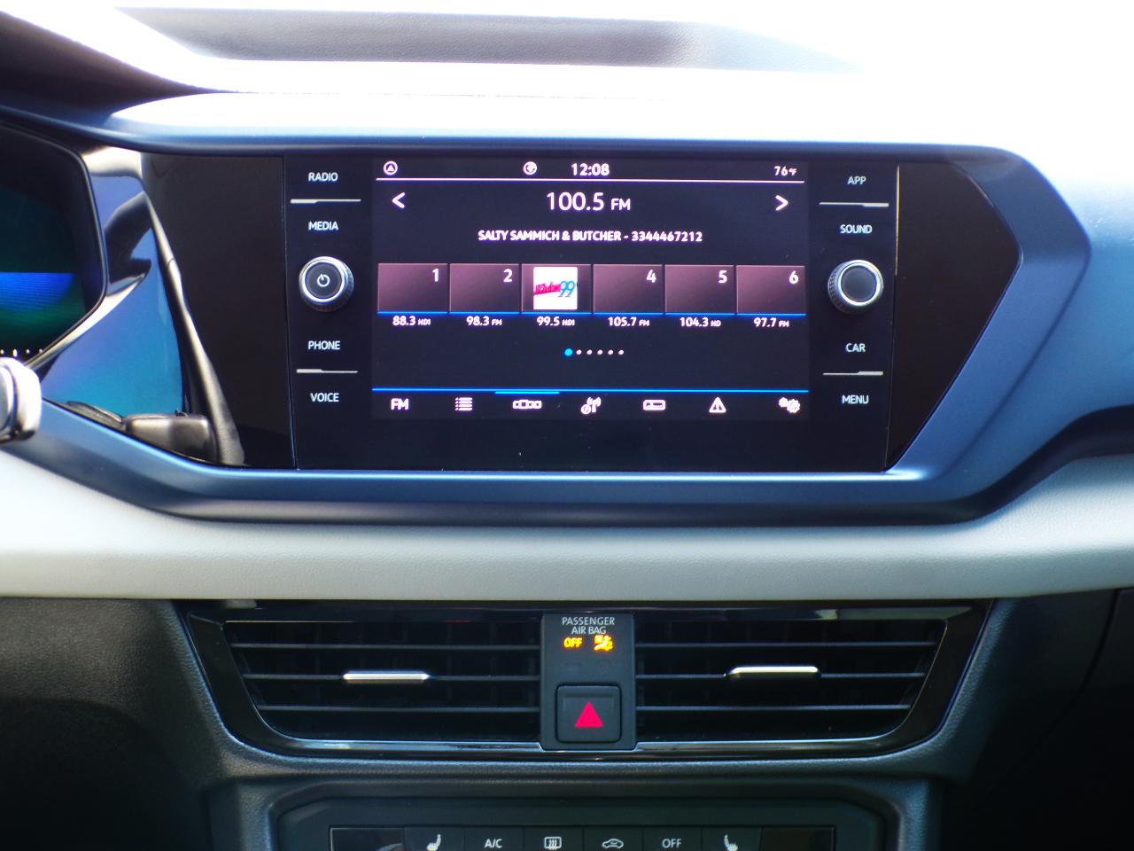 Volkswagen Taos SE 2022