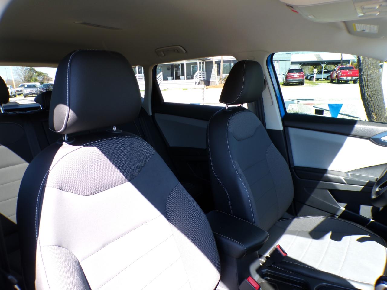 Volkswagen Taos SE 2022