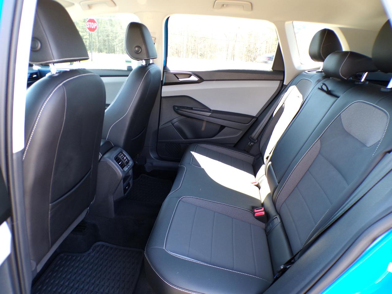 Volkswagen Taos SE 2022