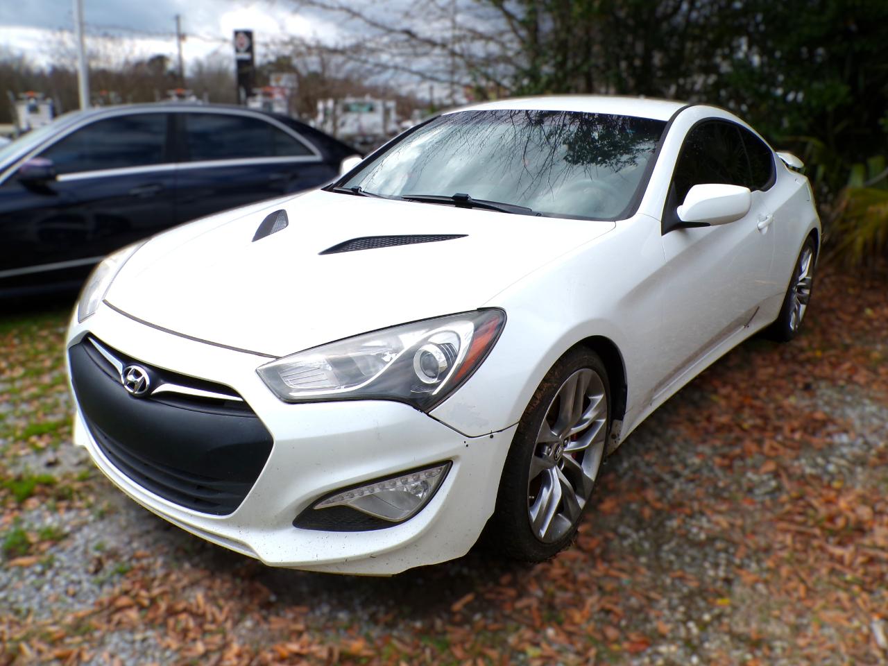 Hyundai Genesis Coupe 3.8 Track Manual 2013