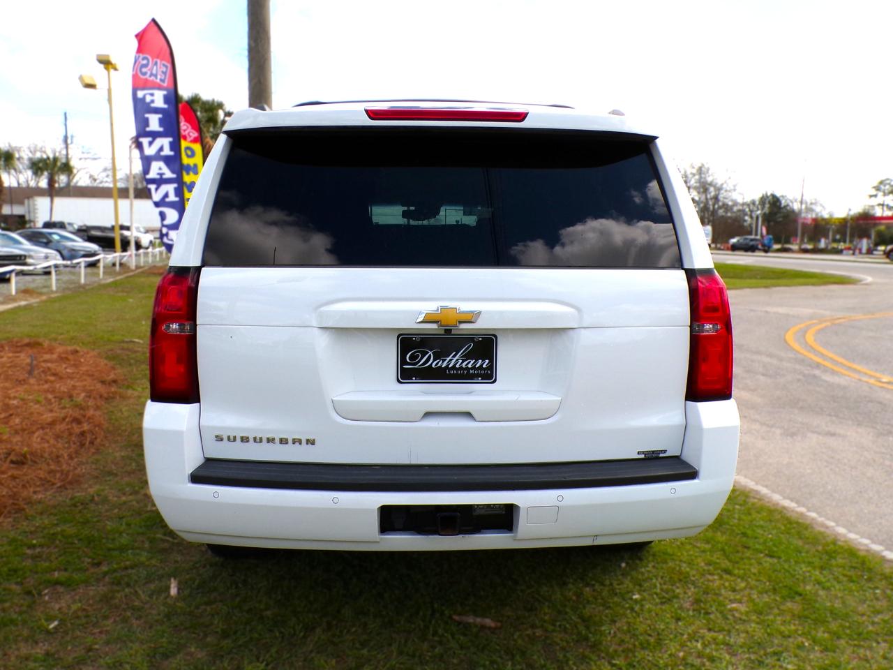 Chevrolet Suburban LT 2018