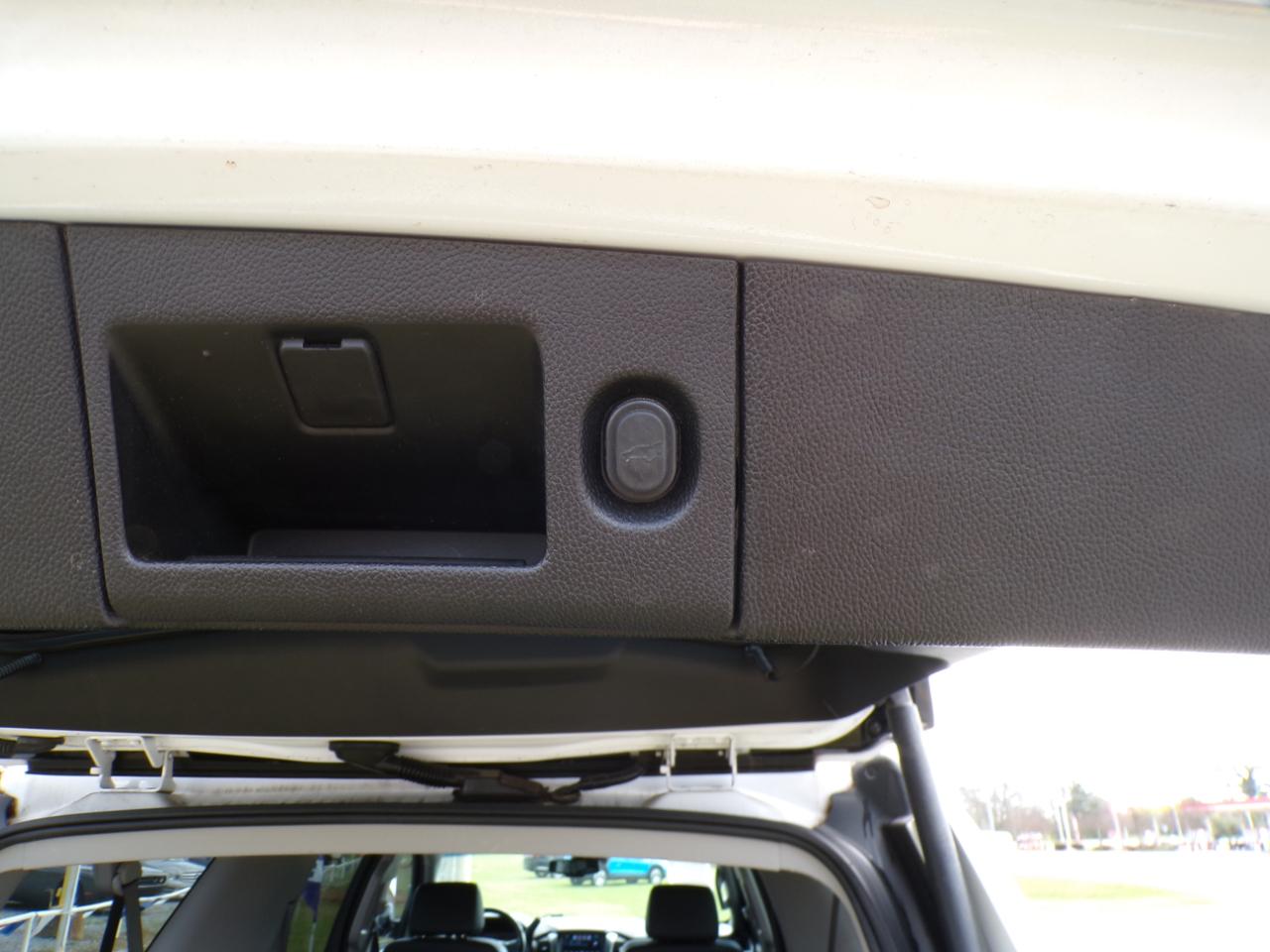 Chevrolet Suburban LT 2018