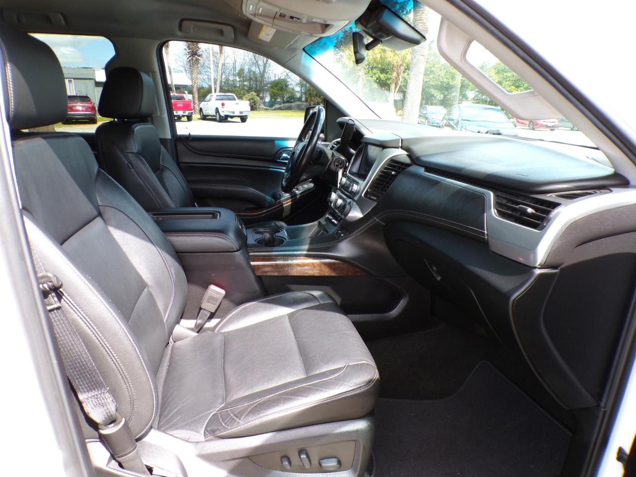 Chevrolet Suburban LT 2018