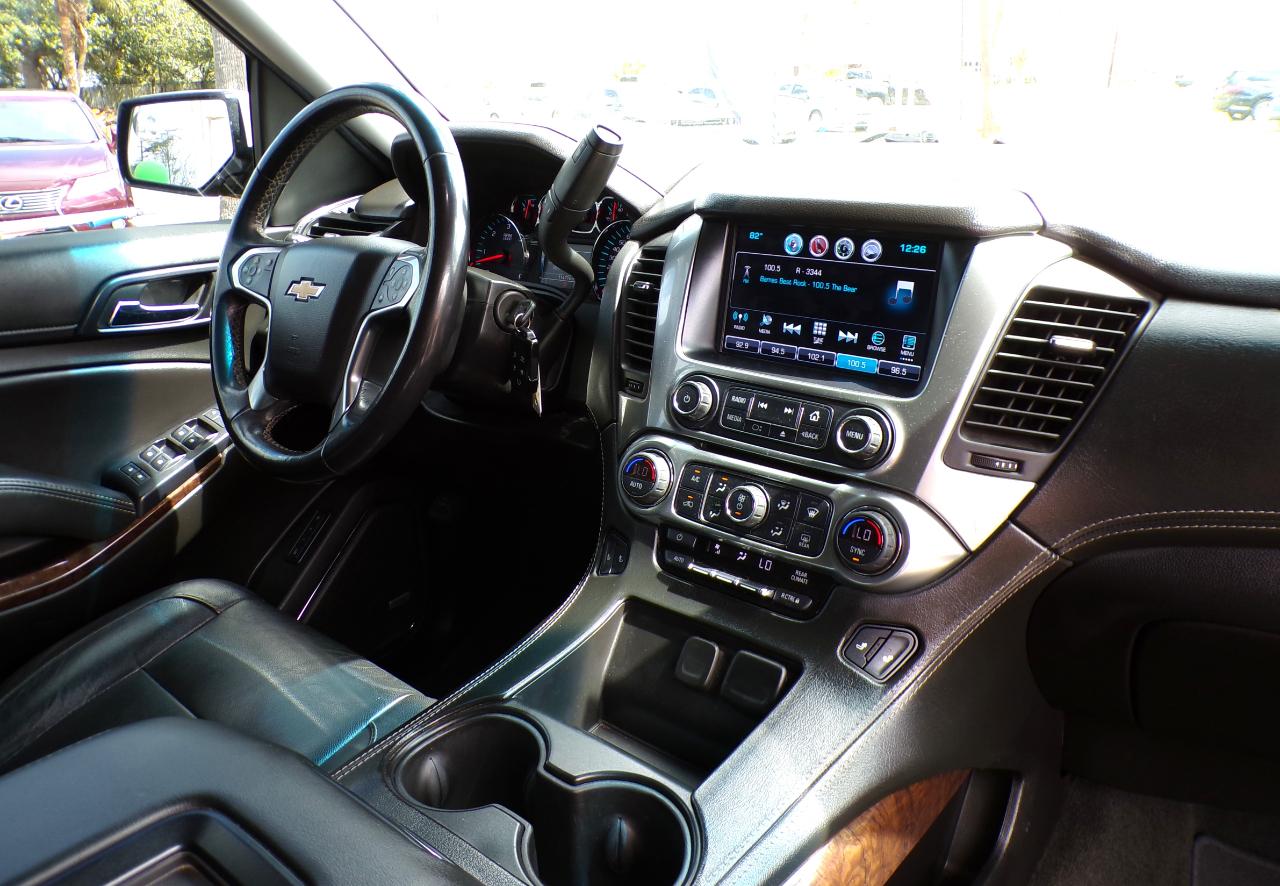 Chevrolet Suburban LT 2018