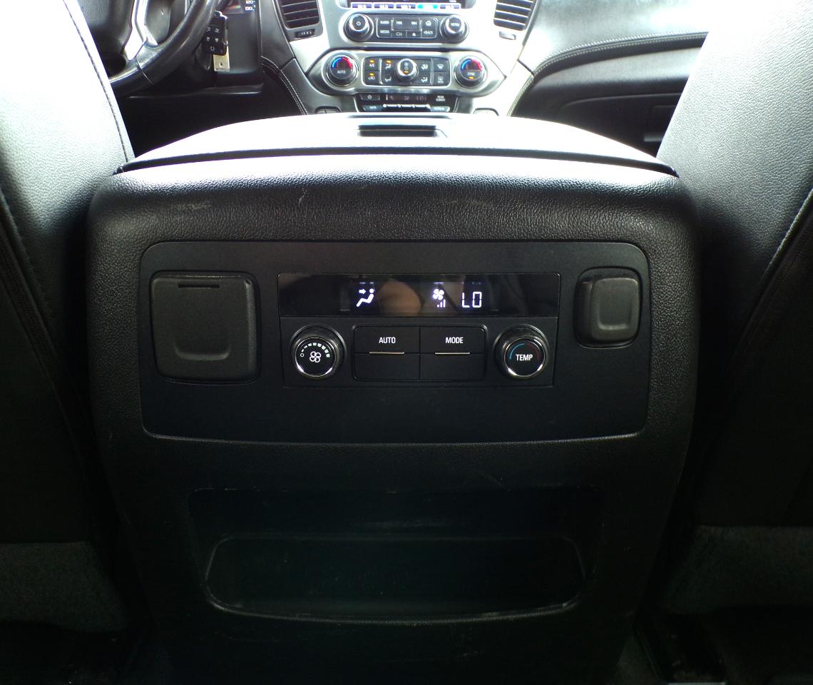 Chevrolet Suburban LT 2018