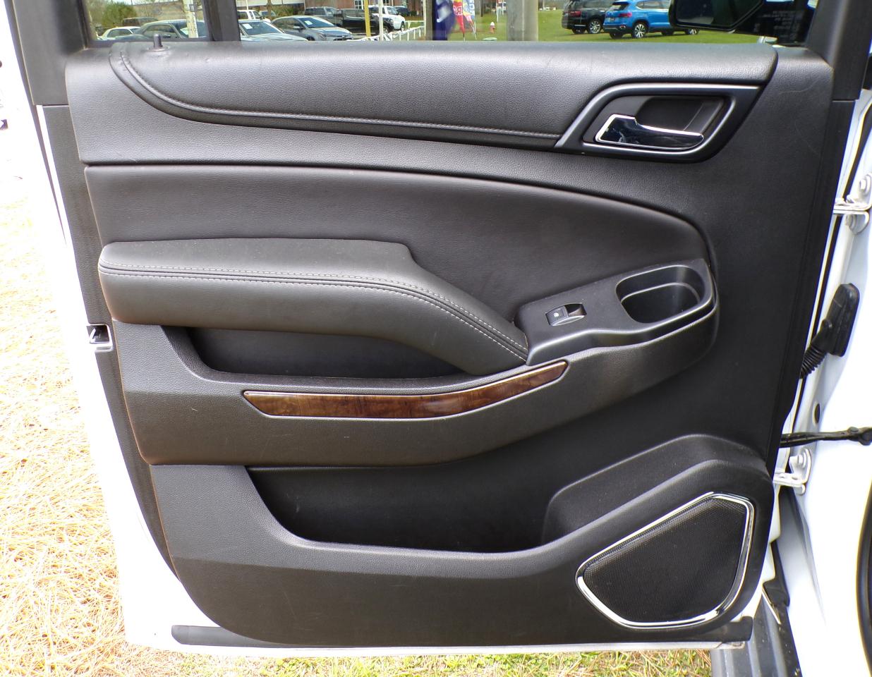 Chevrolet Suburban LT 2018