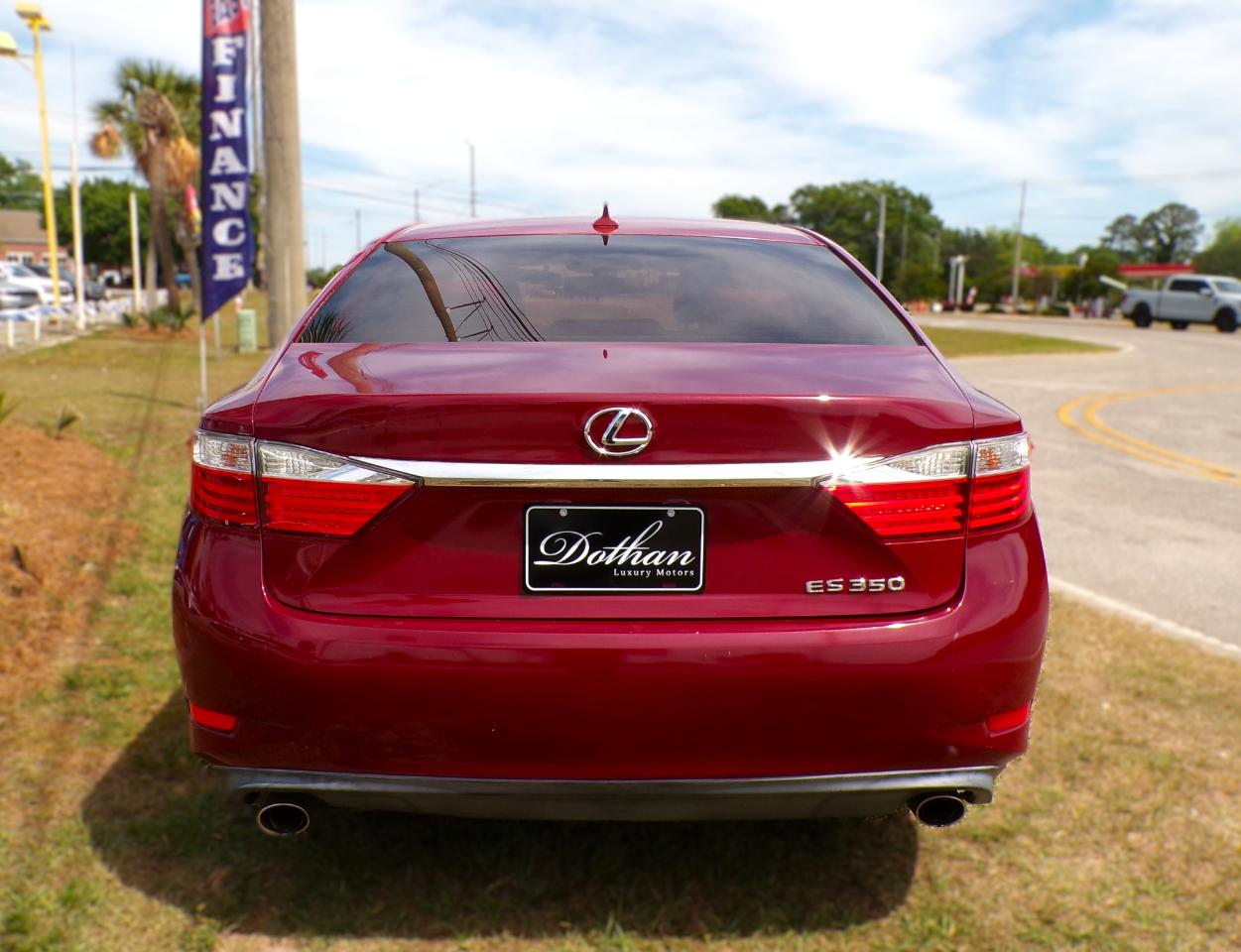 Lexus ES 350 Sedan 2014