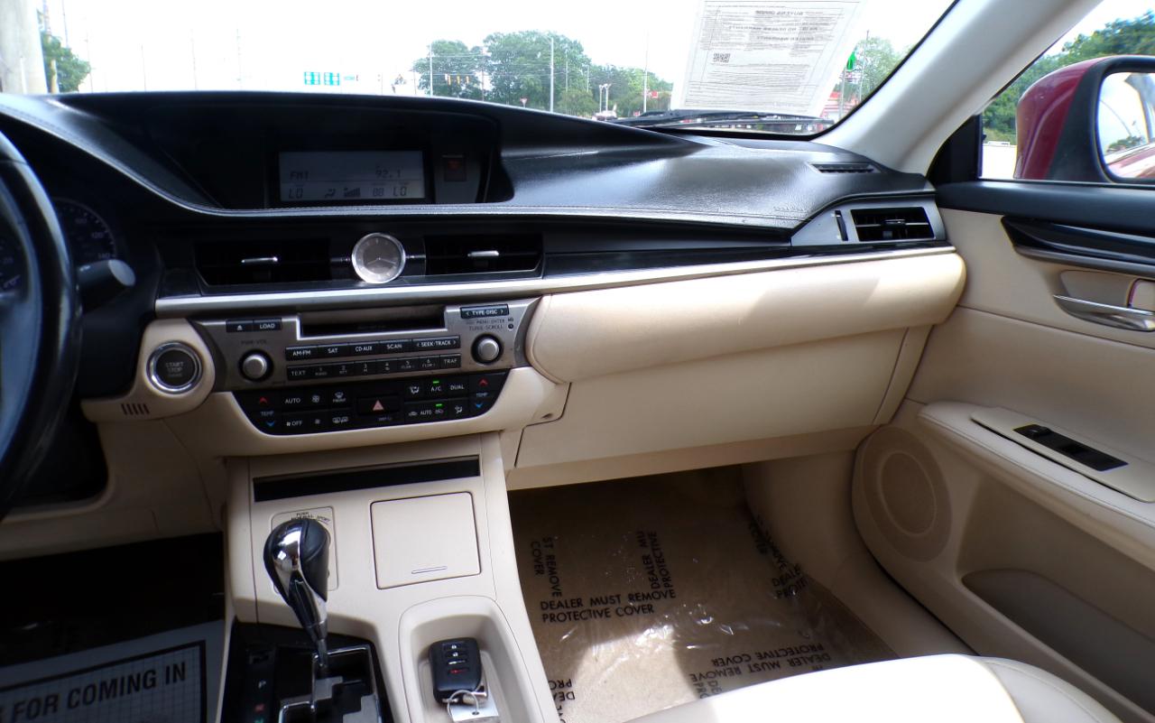 Lexus ES 350 Sedan 2014
