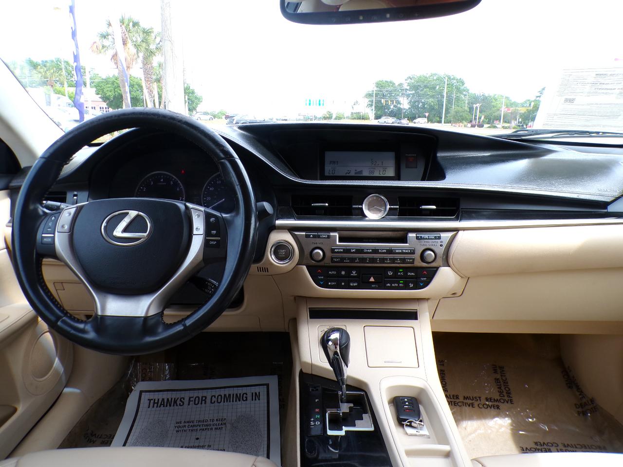 Lexus ES 350 Sedan 2014