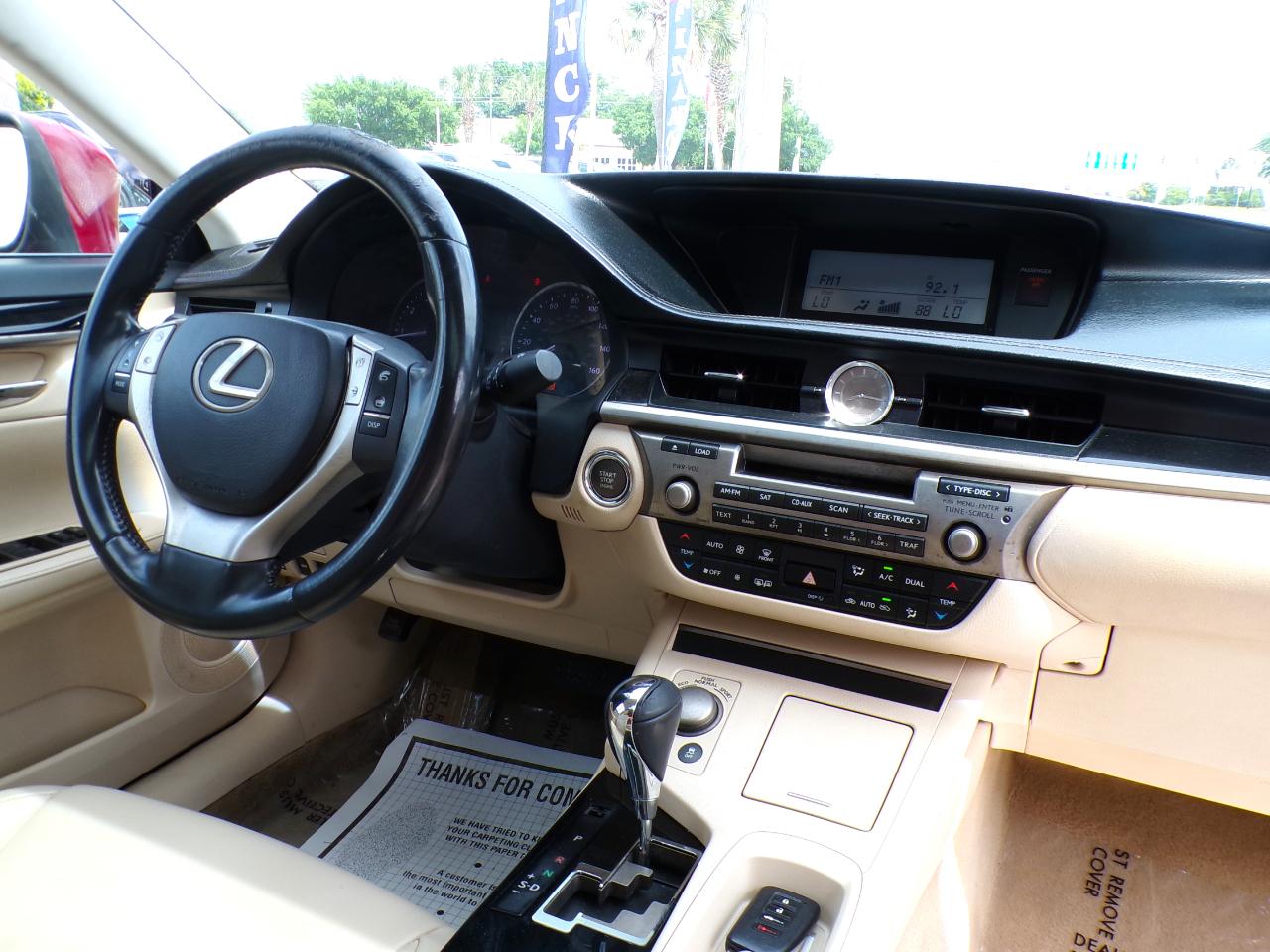 Lexus ES 350 Sedan 2014