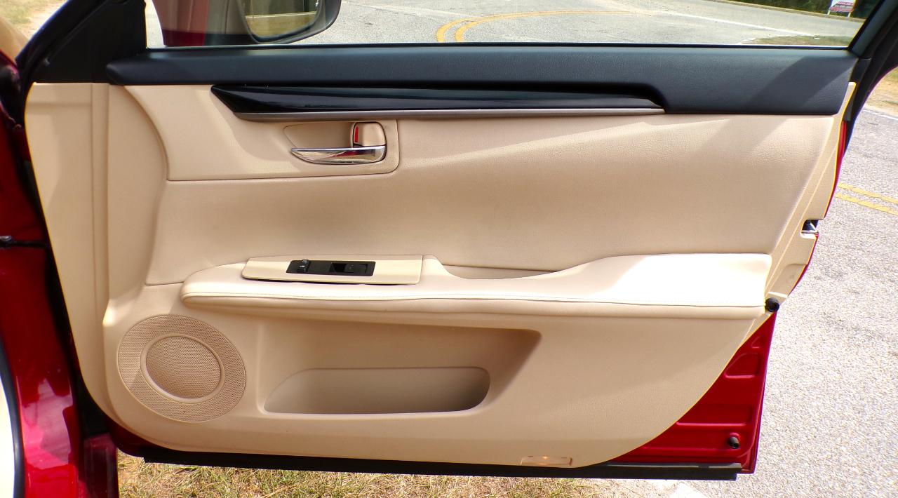 Lexus ES 350 Sedan 2014