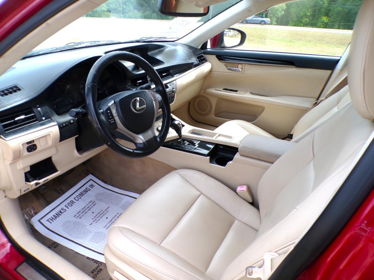 Lexus ES 350 Sedan 2014