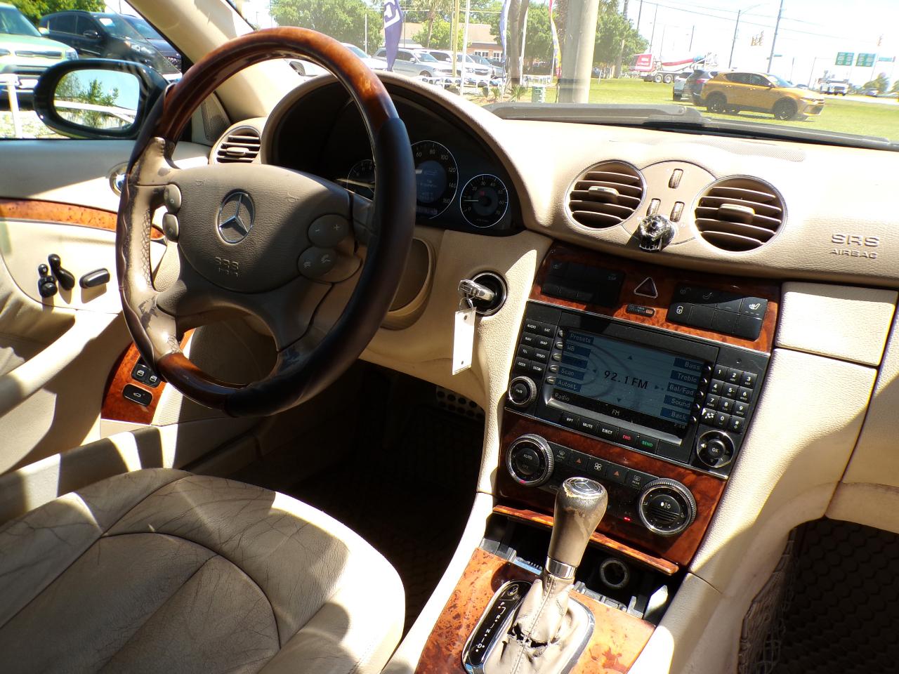 Mercedes-Benz CLK-Class CLK350 2009