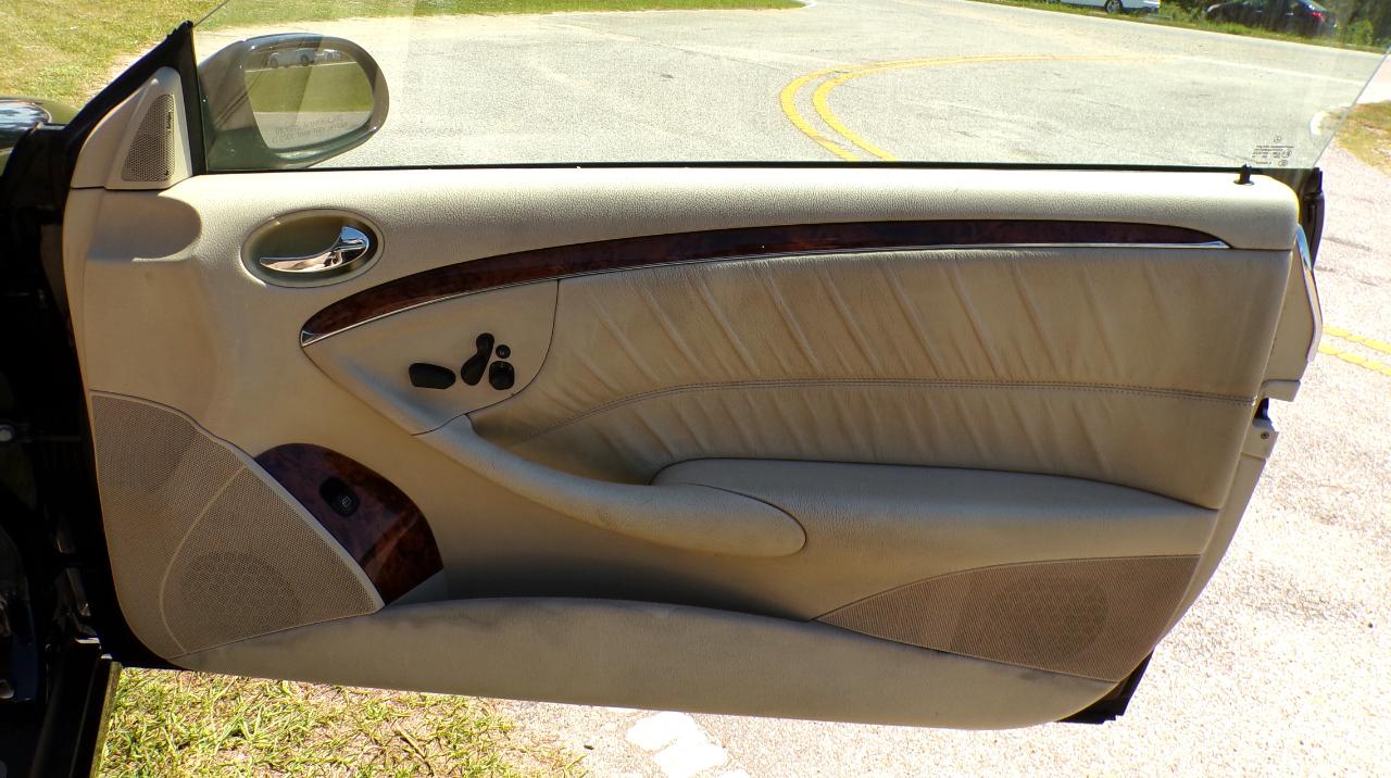 Mercedes-Benz CLK-Class CLK350 2009