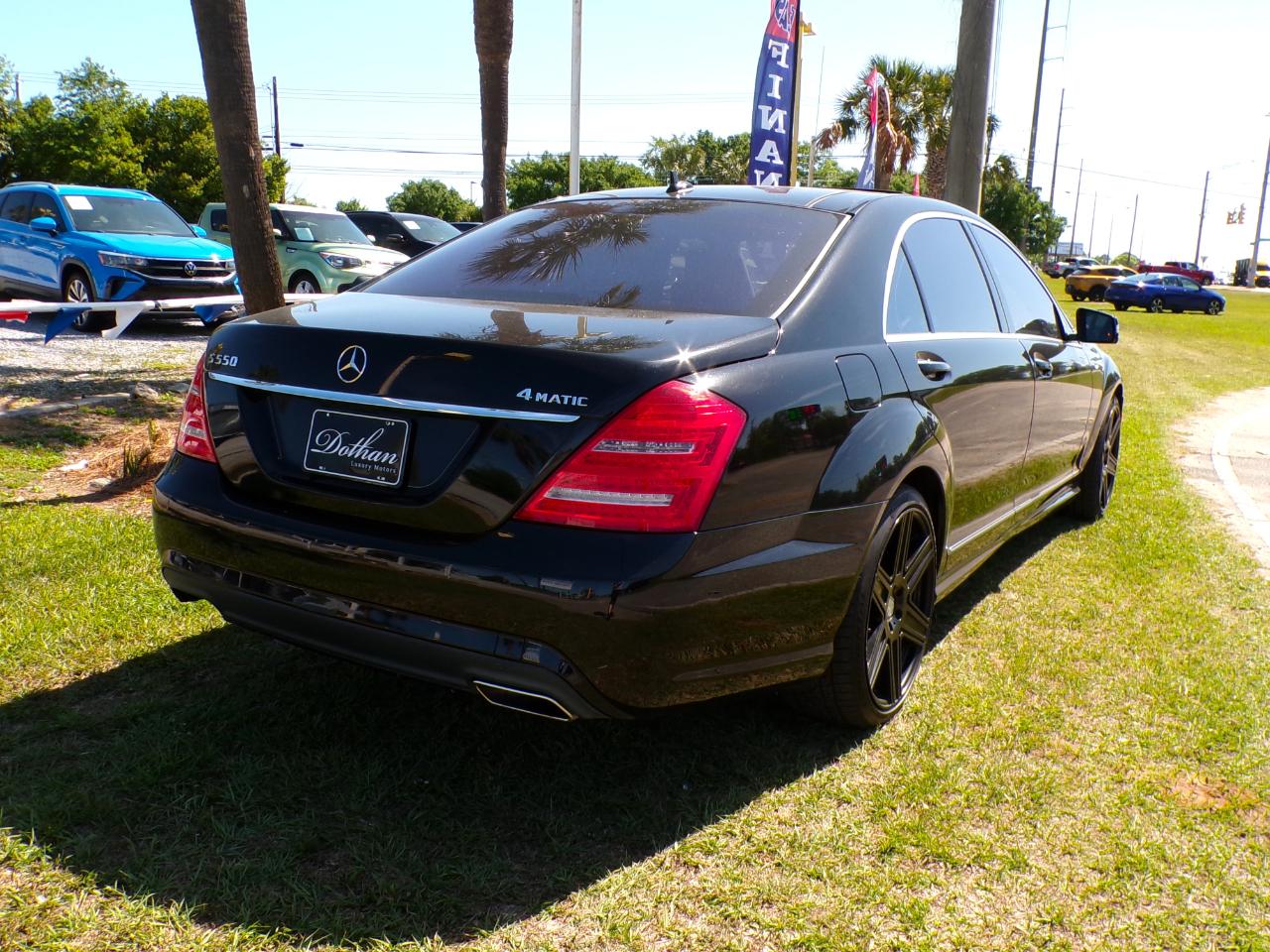 Mercedes-Benz S-Class S550 4-MATIC 2013
