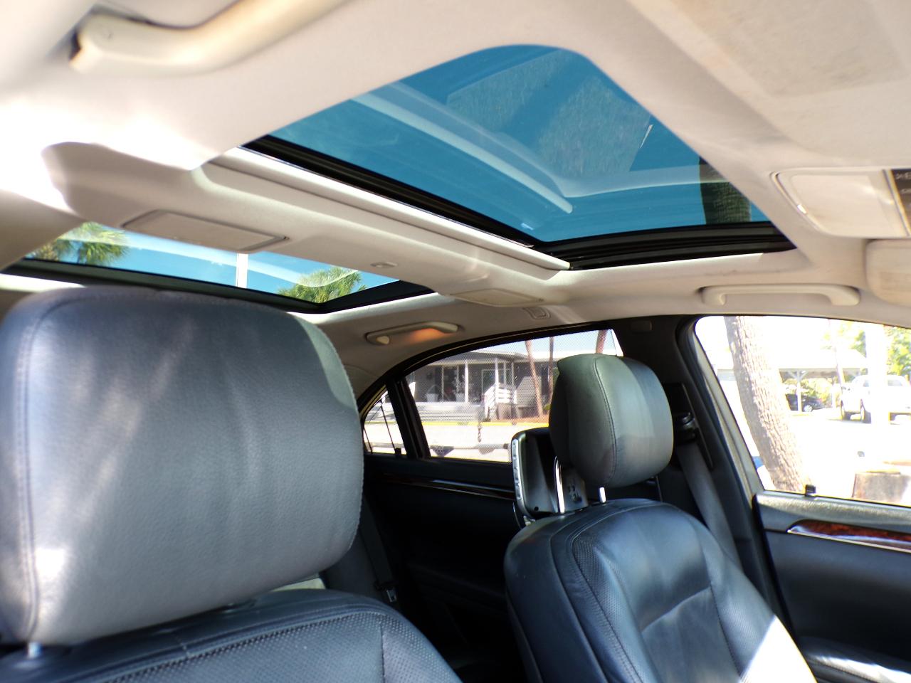 Mercedes-Benz S-Class S550 4-MATIC 2013