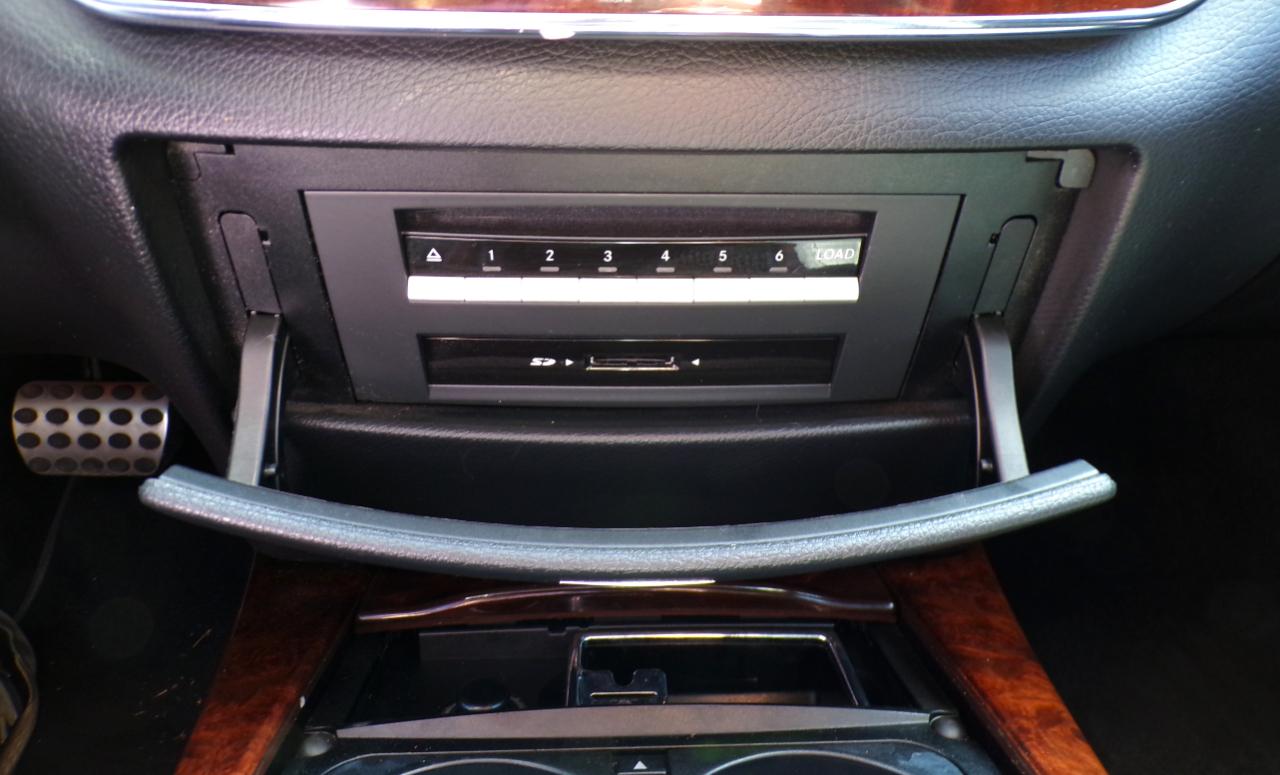 Mercedes-Benz S-Class S550 4-MATIC 2013