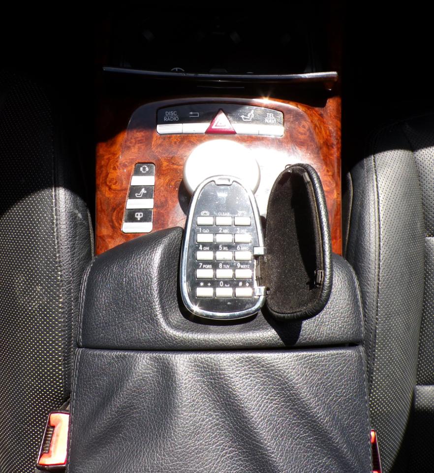 Mercedes-Benz S-Class S550 4-MATIC 2013