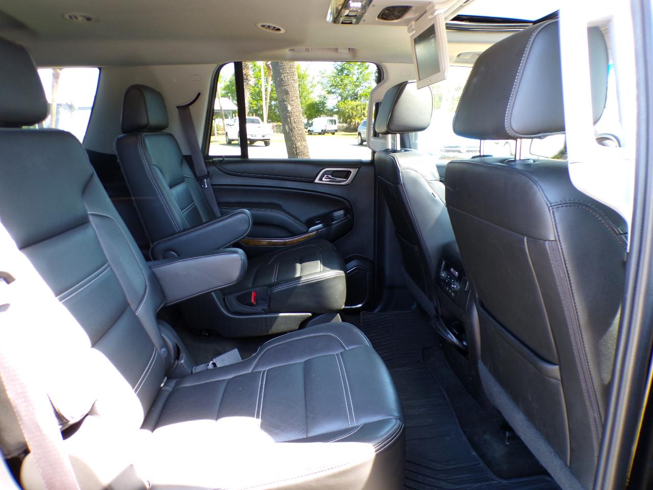 GMC Yukon Denali 4WD 2017