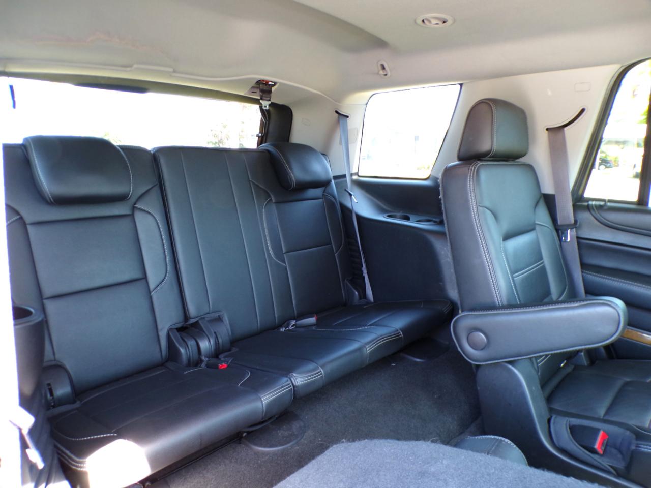 GMC Yukon Denali 4WD 2017