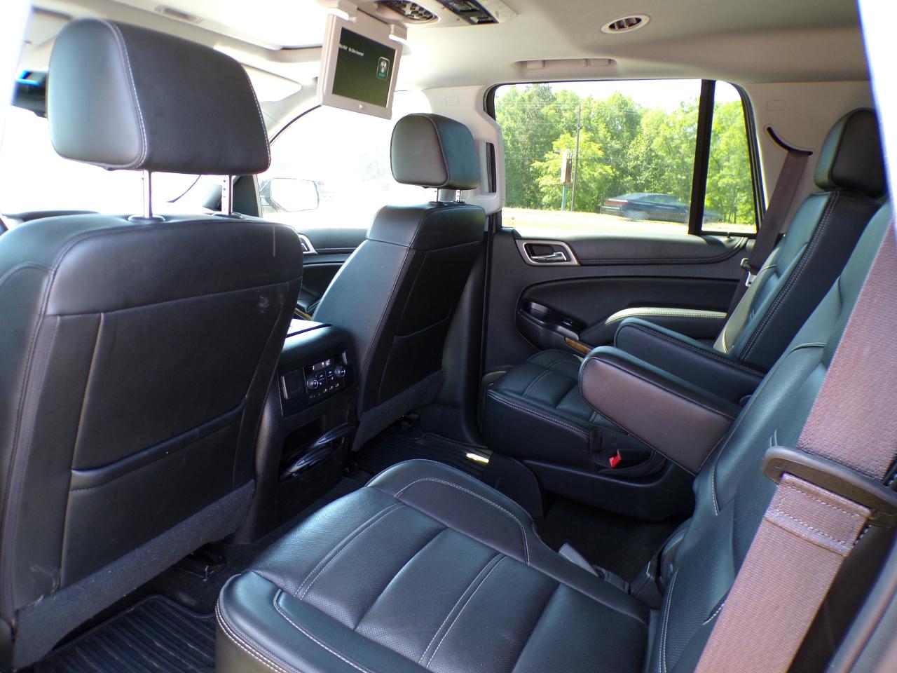 GMC Yukon Denali 4WD 2017