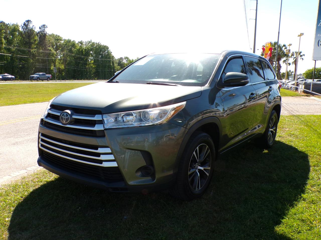 Toyota Highlander LE 2017