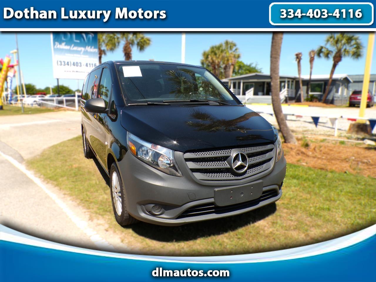 Mercedes-Benz Metris Passenger Van 2021