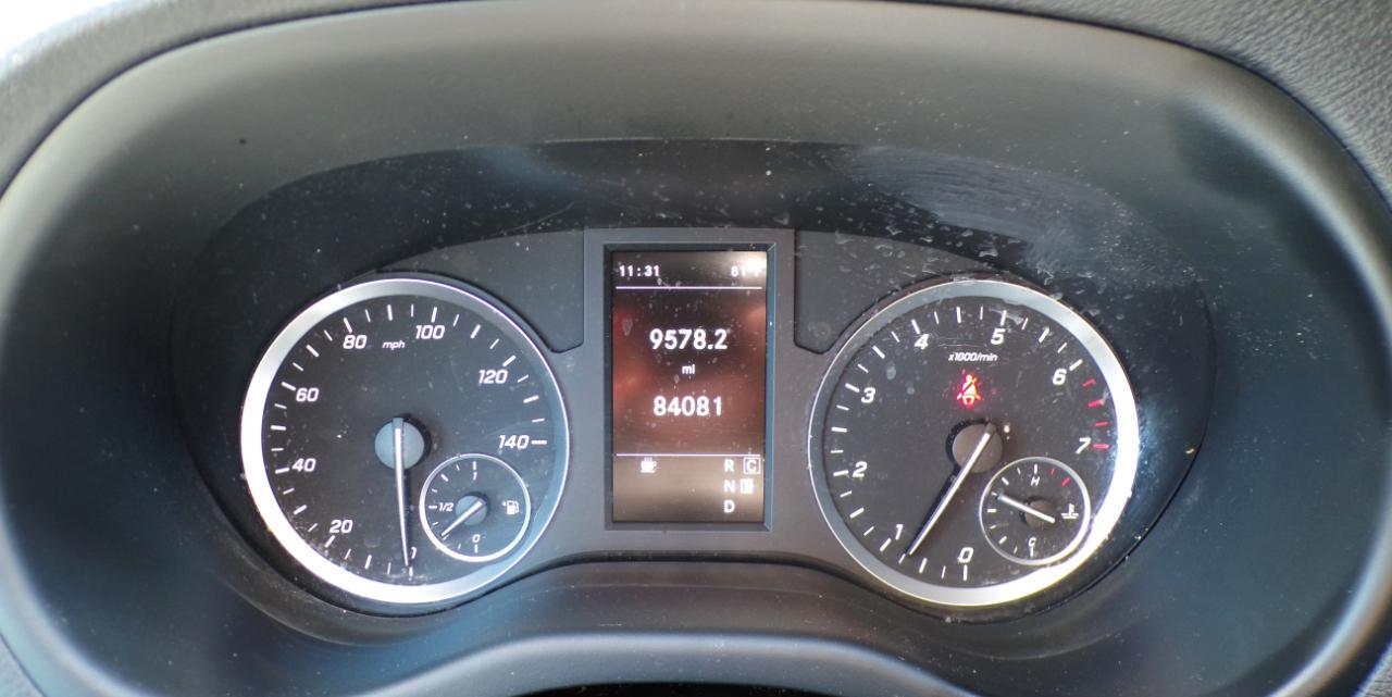 Mercedes-Benz Metris Passenger Van 2021