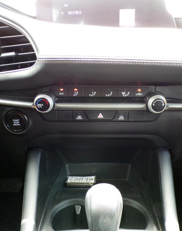 Mazda MAZDA3 2.0 2022