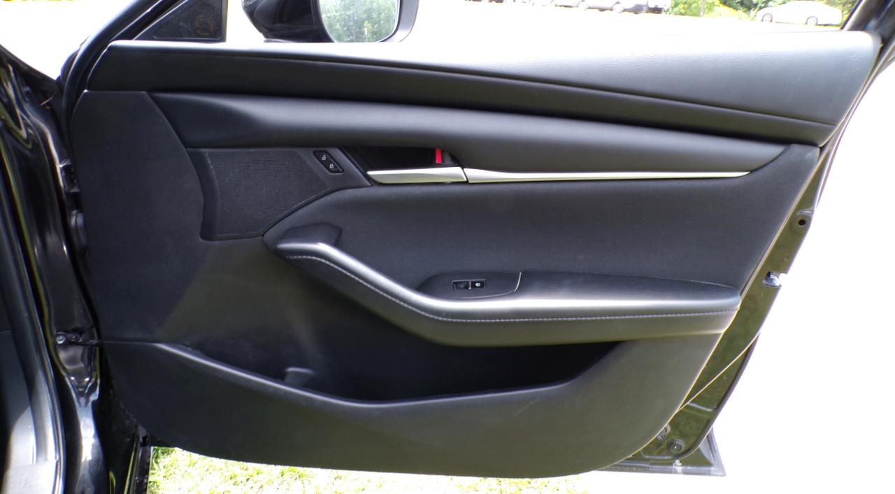 Mazda MAZDA3 2.0 2022