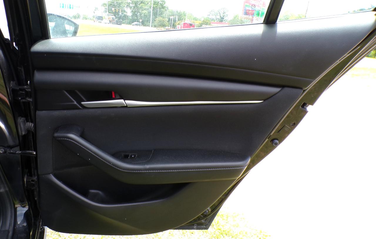 Mazda MAZDA3 2.0 2022